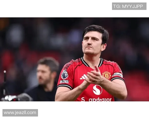 曼联后防大将马奎尔国家队比赛中意外受伤，或将缺阵两周